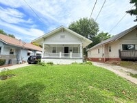 Building Photo - 1217 N Spring St