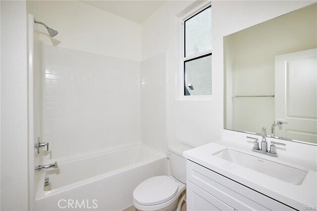 Building Photo - 944 N Divino Privado