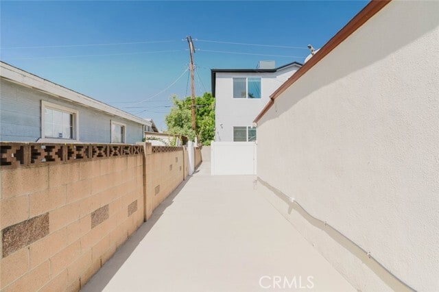 Building Photo - 8107 Lemona Ave