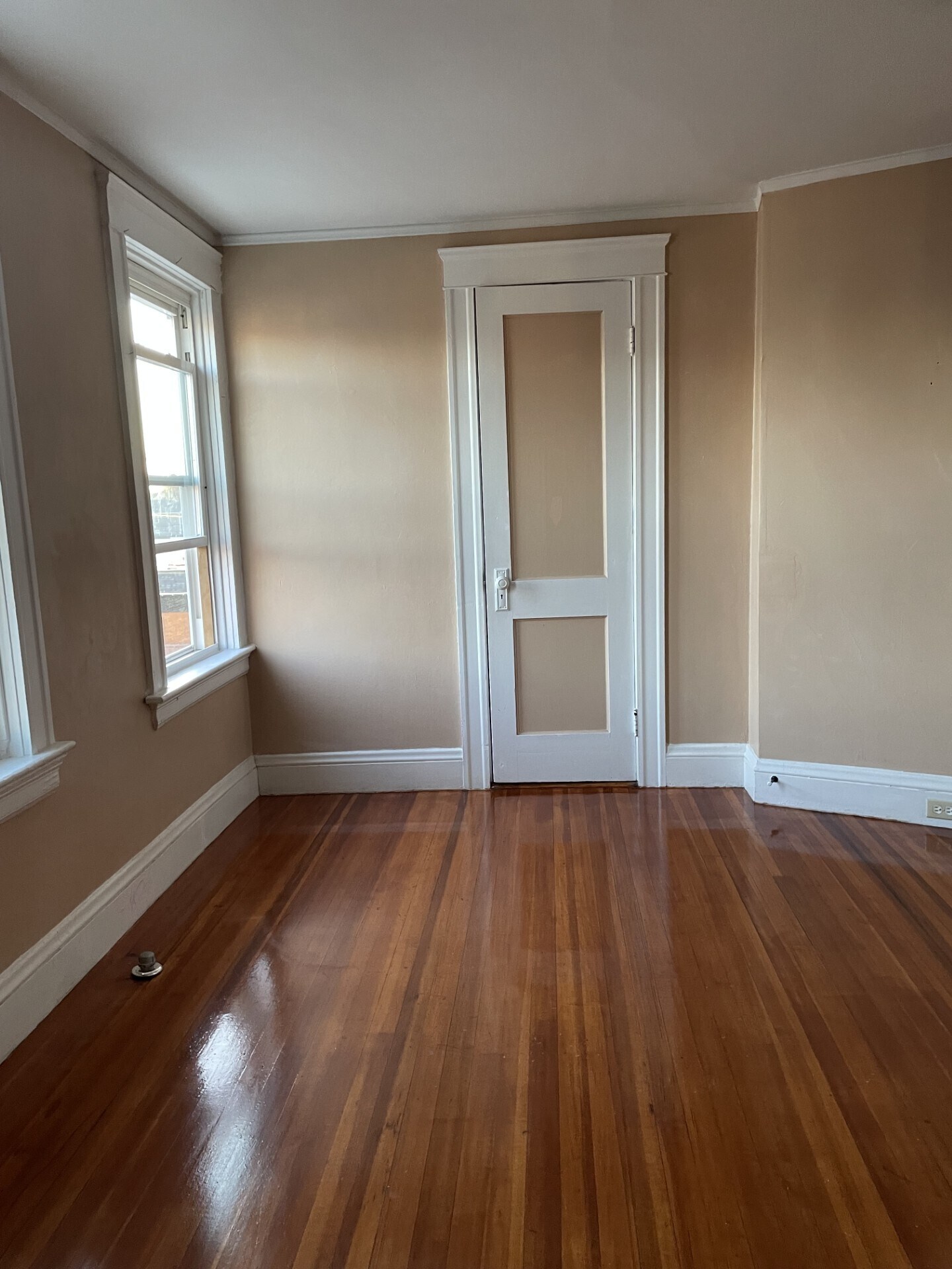Building Photo - 67 Bellevue Ave