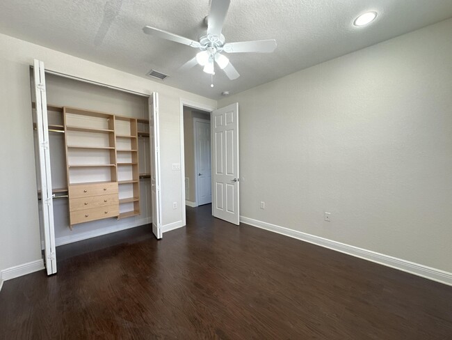 Building Photo - 11818 Preservation Ln