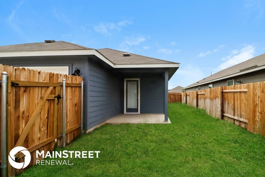 Building Photo - 318 Durango Downs Dr