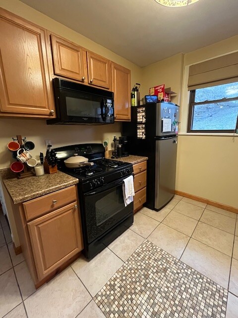 Building Photo - 6225 Monitor St