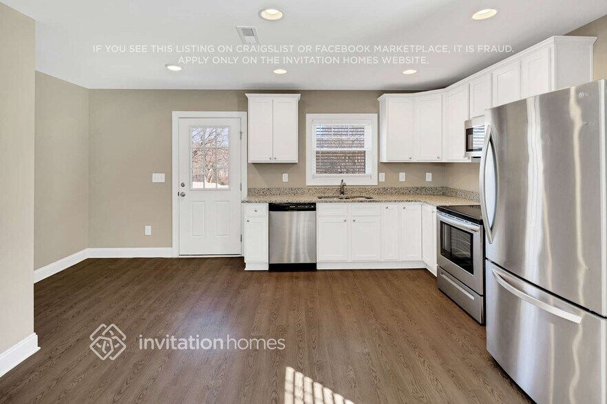 Building Photo - 298 Vance Dr NE