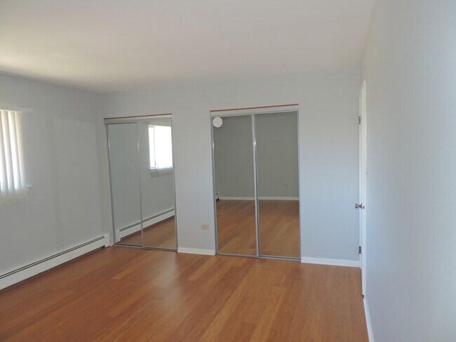 Building Photo - 7425 Brookdale Dr