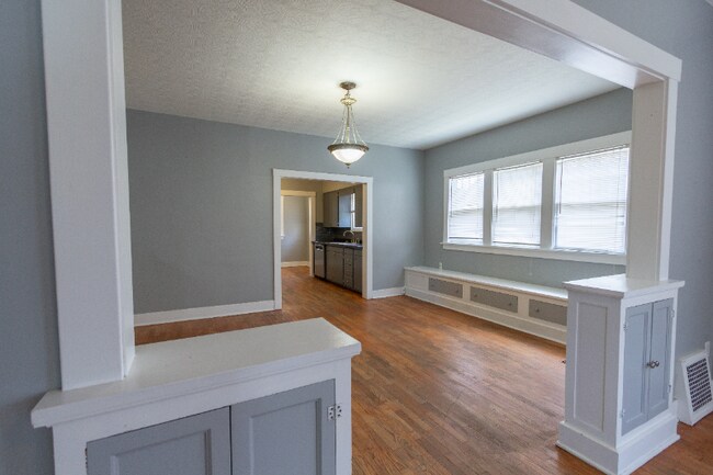 Building Photo - 951 S 9th St