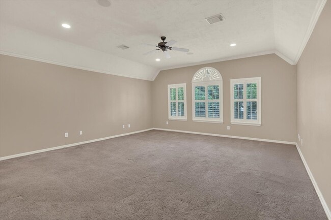 Building Photo - 1524 Birdsall St