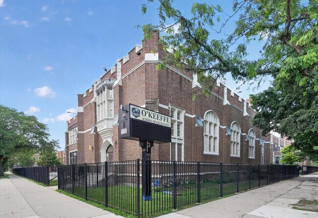 Building Photo - 7017 S Merrill Ave