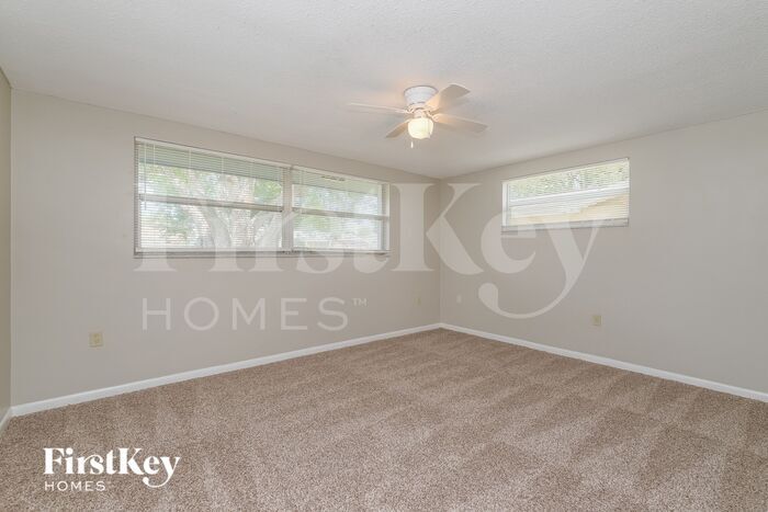 Building Photo - 8726 Cochise Ln