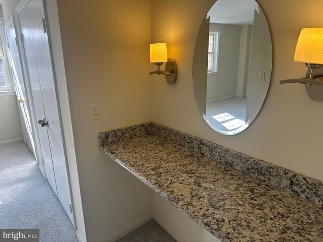 Building Photo - 8146 Larkin Ln