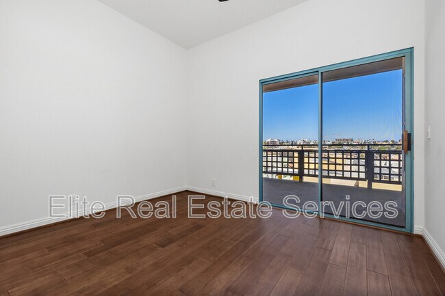 Building Photo - 3790 Florida St