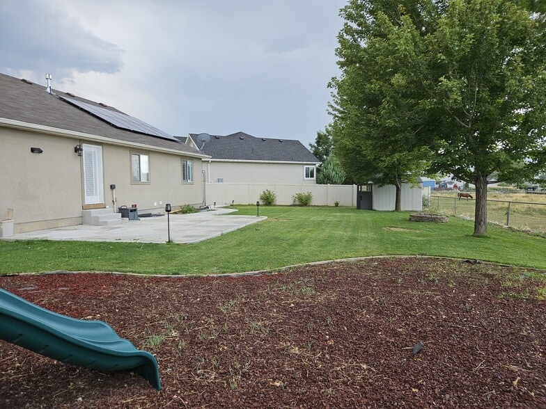 Building Photo - 1879 W Colony Pointe Dr