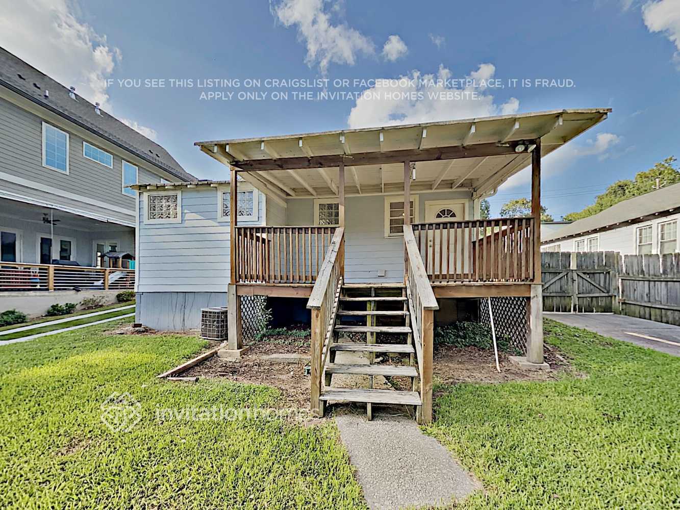 Building Photo - 1125 Boulevard Dr SE