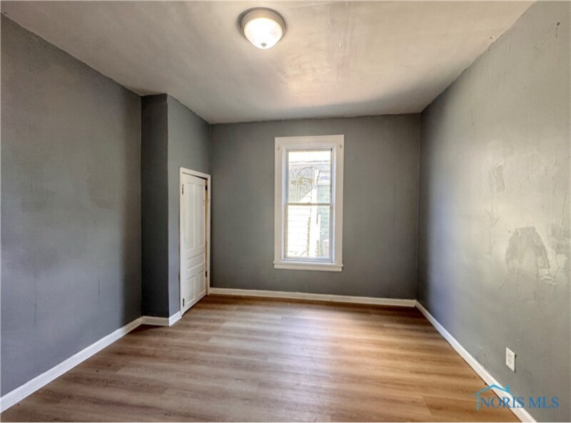 Building Photo - 949 Forsythe St