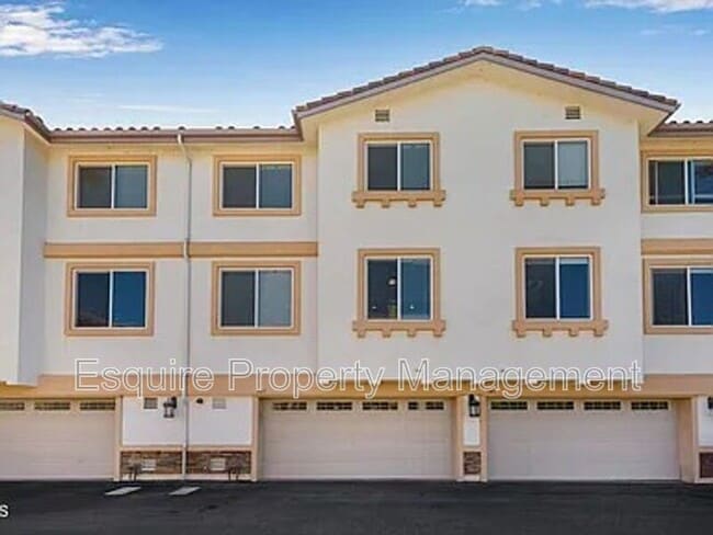 Building Photo - 345 Newbury Vista Ln