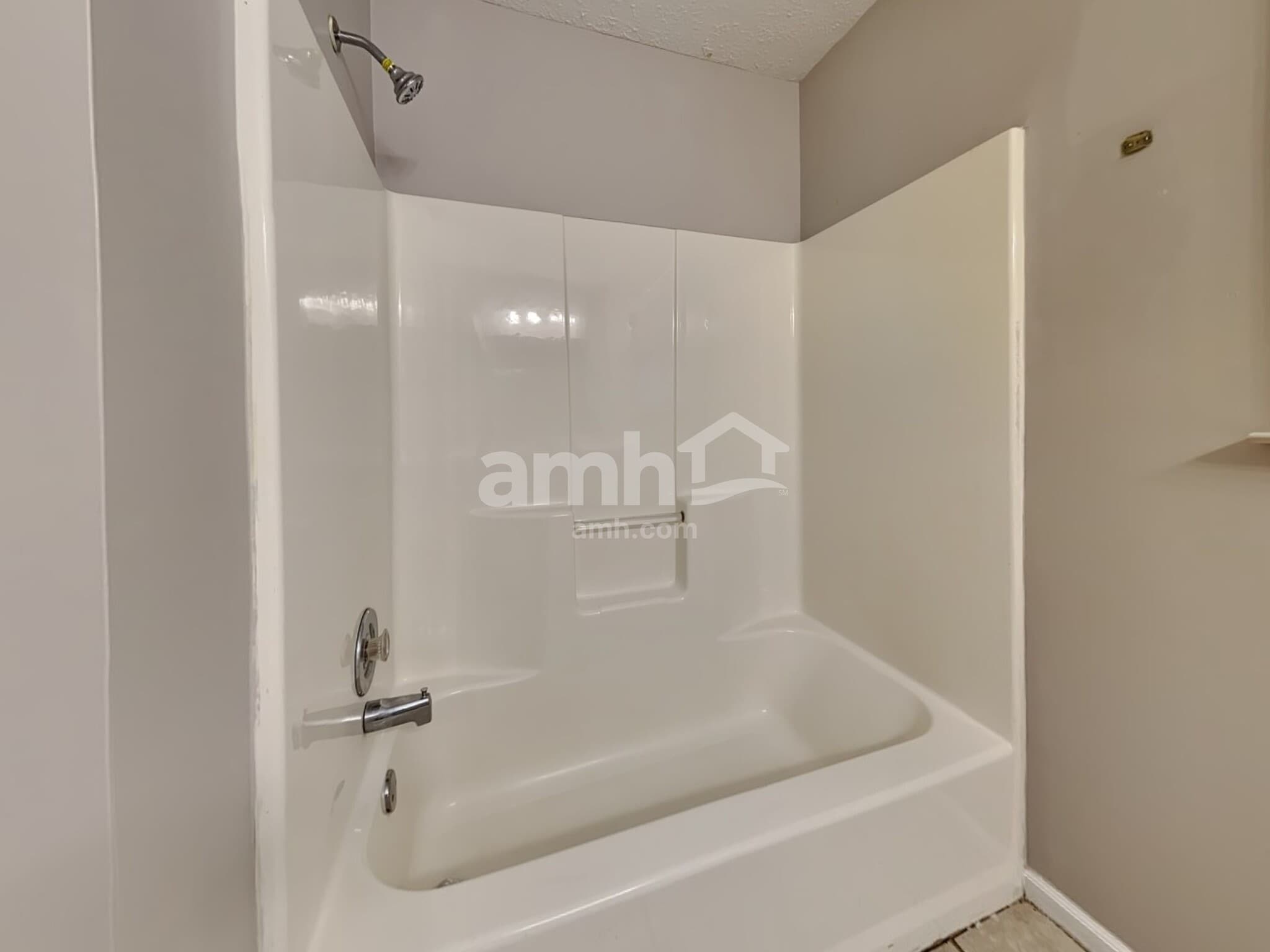 Building Photo - 420 Etowah Valley Way