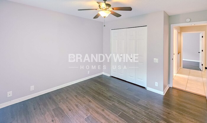 Building Photo - 7036 Fallbrook Ct