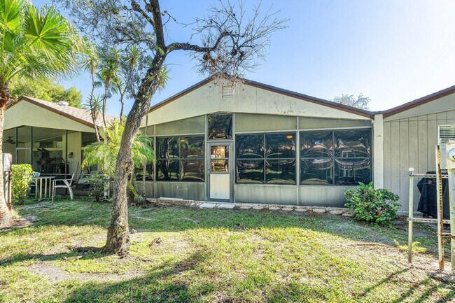 Building Photo - 22289 Timberly Dr