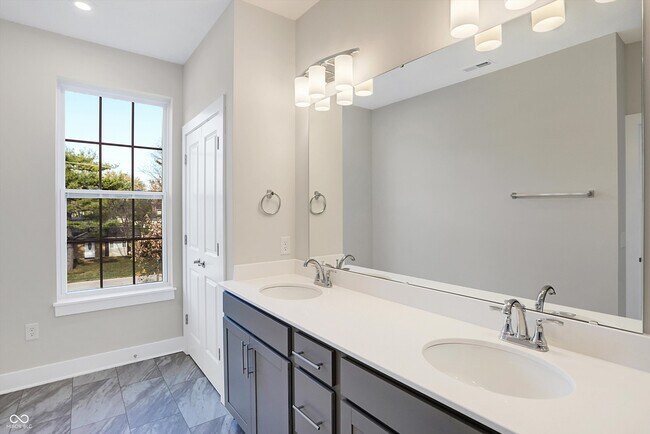 Building Photo - 502 Gilder Dr