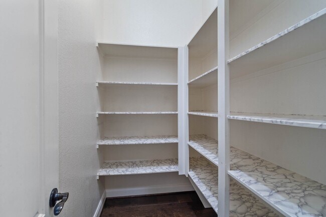 Building Photo - 27527 Stonebrook Manor Ln