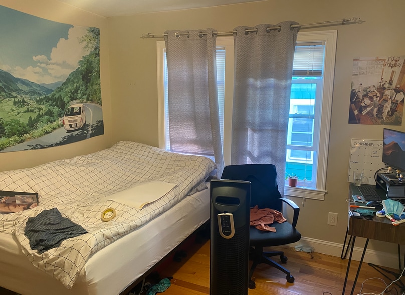 Building Photo - 27 Fairfax St