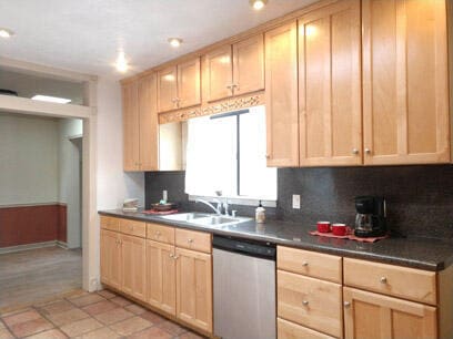 Building Photo - 1210 Tijeras Ave NE