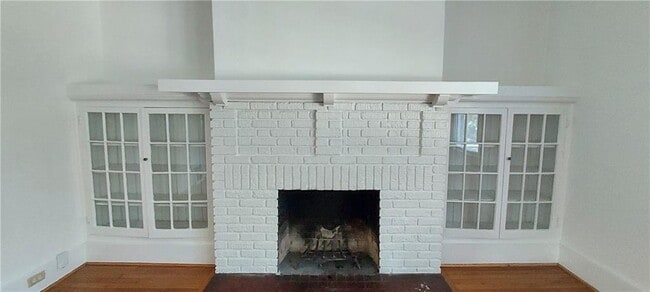 Building Photo - 1594 McLendon Ave NE