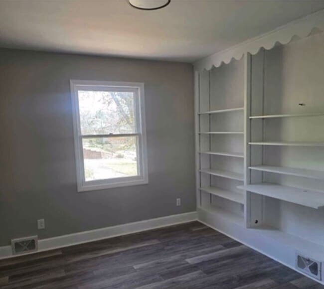 Building Photo - NEW RENTAL LISTING - NO HUD NO SECTION 8