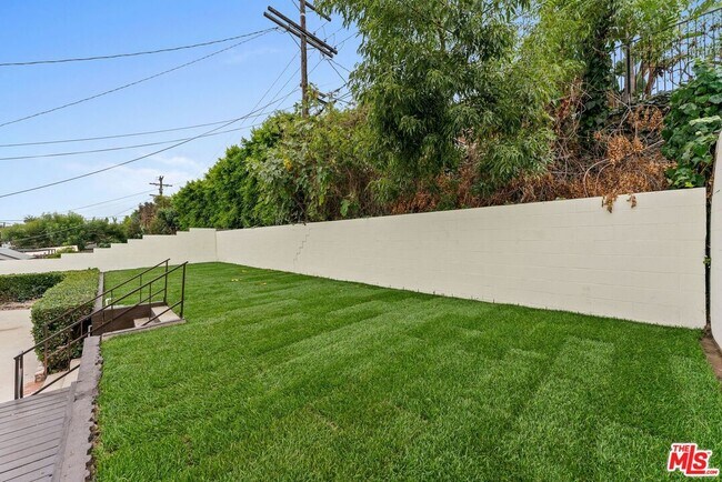 Building Photo - 5192 Orange Pl