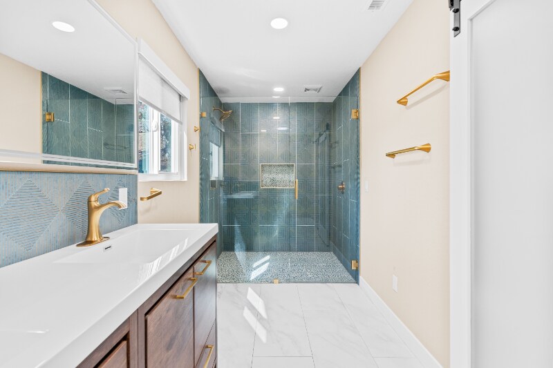 Building Photo - 3610 Mary Ln