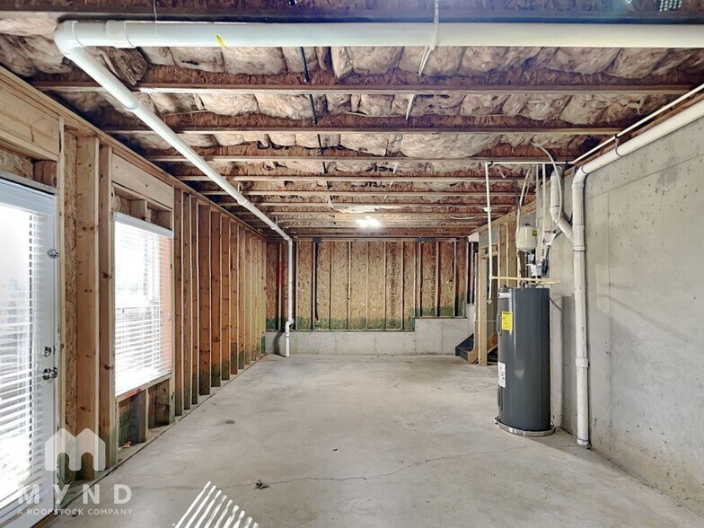 Building Photo - 41 Minima Ct