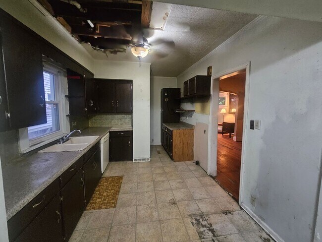 Building Photo - OWNER FINANCE! NO BANK QUALIFYING! NO CREDIT CHECK!