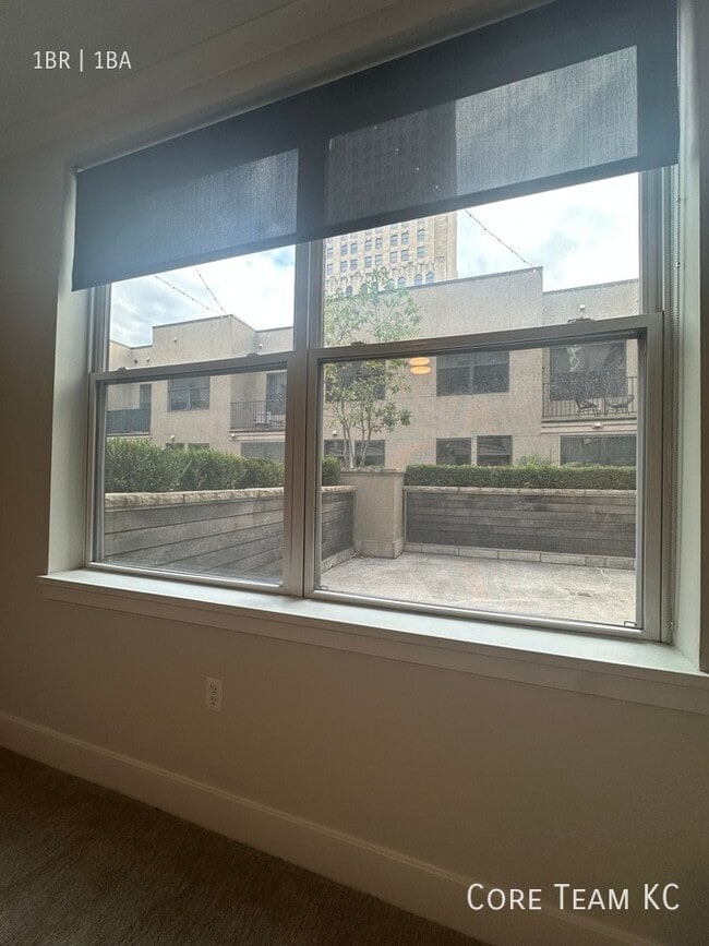 Building Photo - 1300 Baltimore Ave