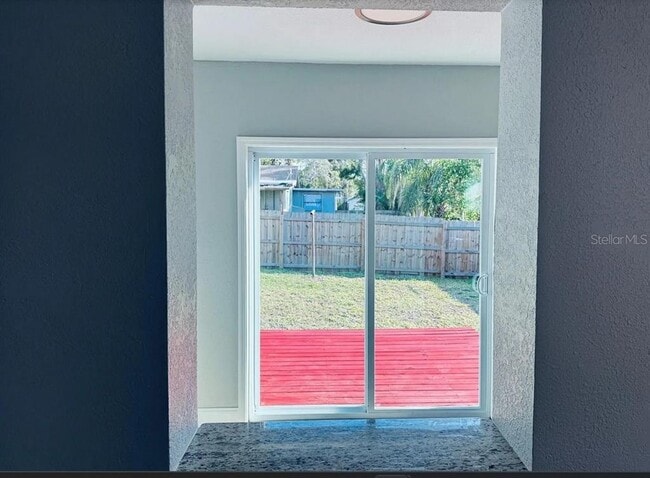 Building Photo - 1409 Franklin St