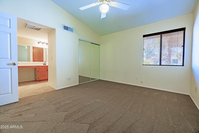 Building Photo - 170 E Guadalupe Rd