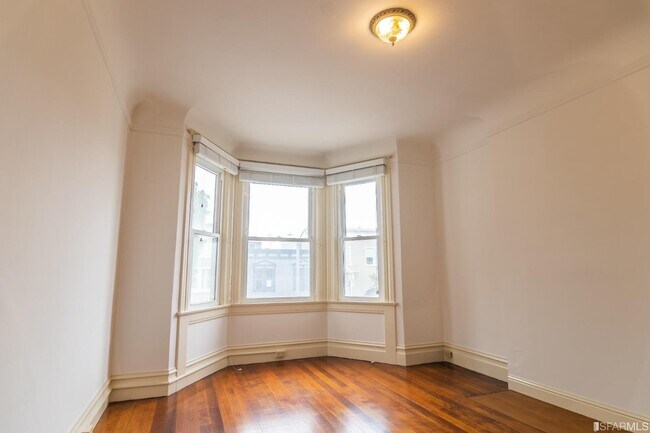 Building Photo - 1871 Lombard St