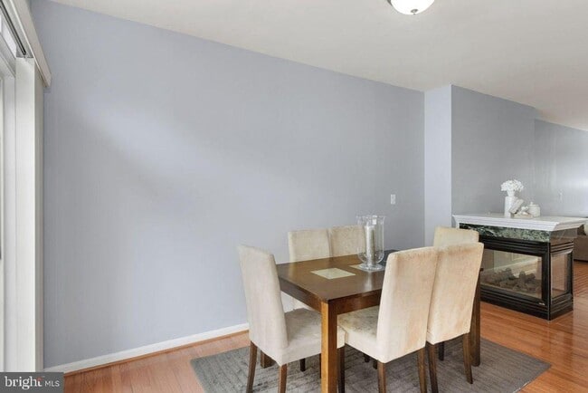 Building Photo - 2366 Huntington Station Ct