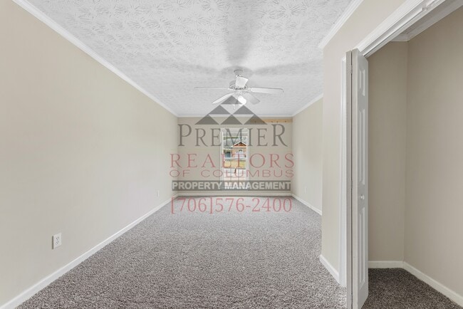 Building Photo - 6009 N Pointe Dr