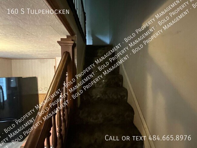 Building Photo - 160 S Tulpehocken St