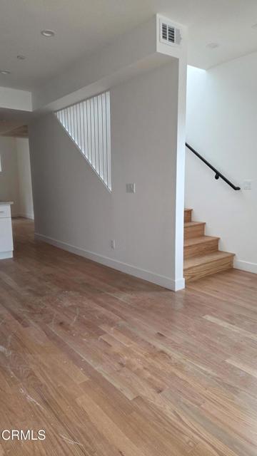 Building Photo - 917 N Ridgewood Pl