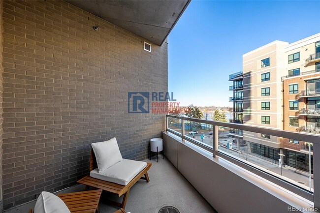 Building Photo - 4200 W 17th Ave