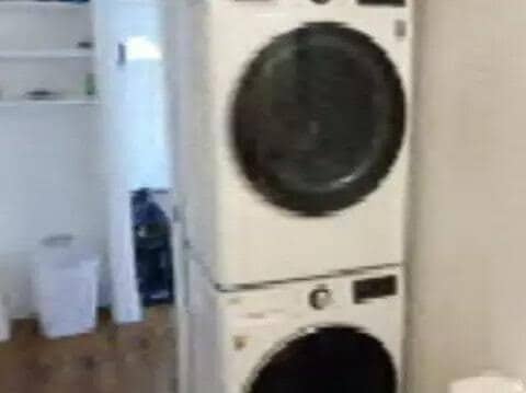 Building Photo - 228 S 900 E