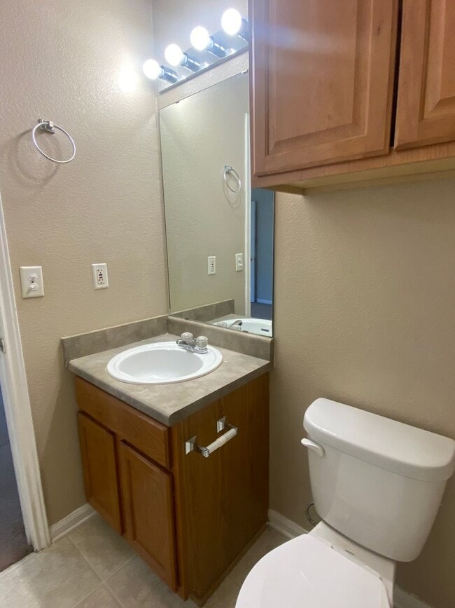 Building Photo - 3 BEDROOM CLOSE TO UMHB
