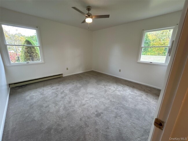 Building Photo - 5 Parkview Ct