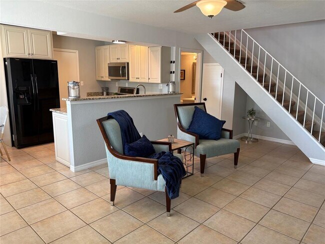 Building Photo - 4402 Shadow Crest Pl