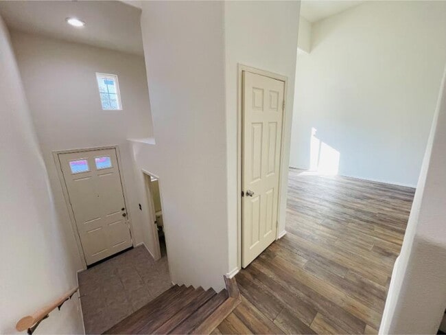 Building Photo - 33590 Willow Haven Ln