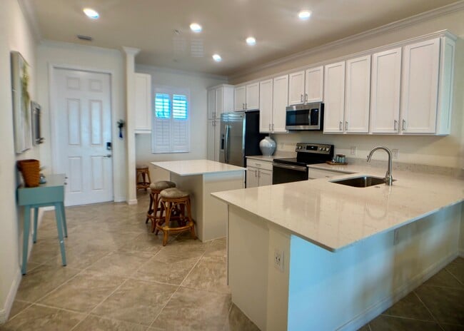 Building Photo - 1010 Tidewater Shores Loop