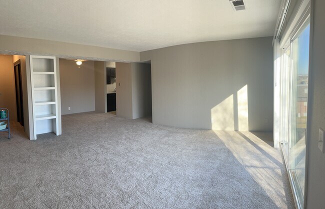 Floorplan - Whispering Isle Apartments