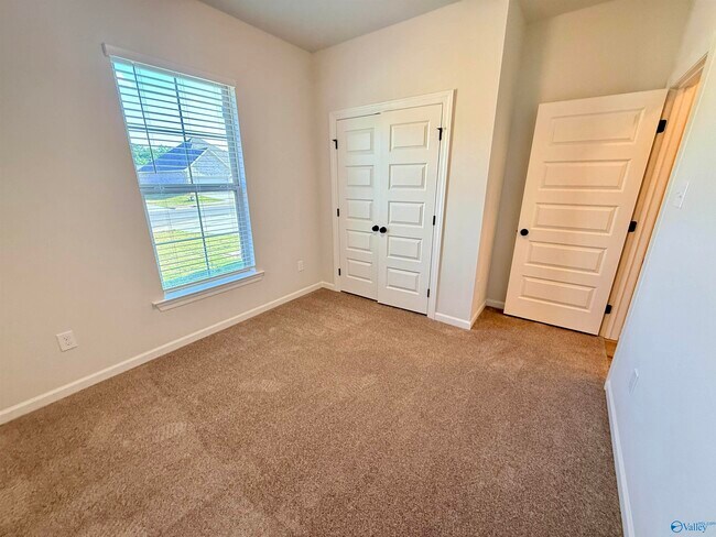 Building Photo - 16639 Aspen Ln