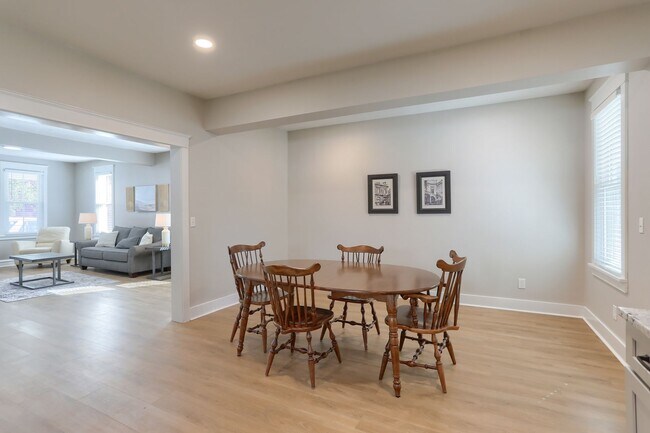 Building Photo - 1232 Lafayette St